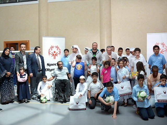 زيارة فريق الاولمبياد الخاص القطري لمدرسة التمكن